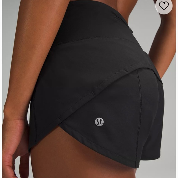 Speed up High-Rise Lined Short 2.5” black - Picture 2 of 4